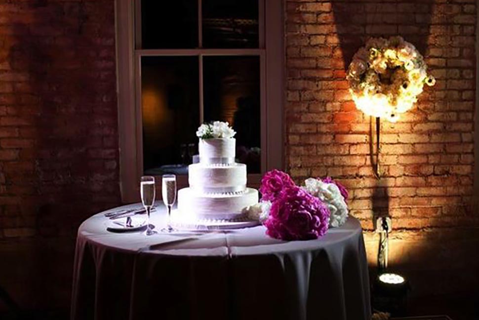 Cake Lighting